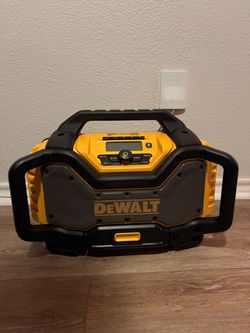 Dewalt Speaker