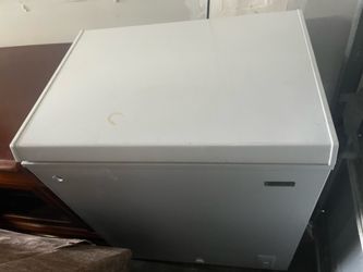 7 cu. Ft. Chest freezer. Works great! We are moving.