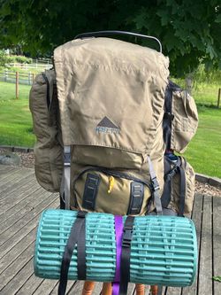 KELTY EXTERNAL FRAME BACKPACK