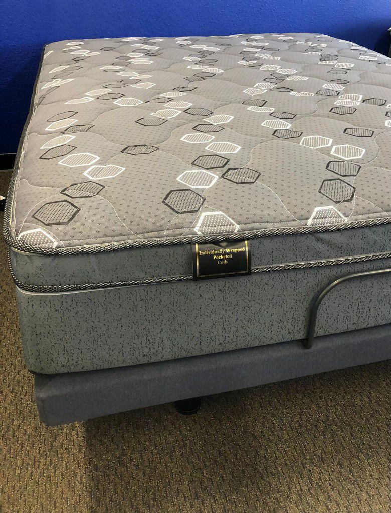 **Brand New* Luxurious Queen Mattress-Available Now**
