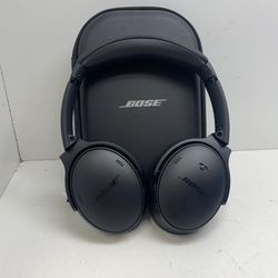 Bose Bluetooth Quiet Comfort Headphones 202437