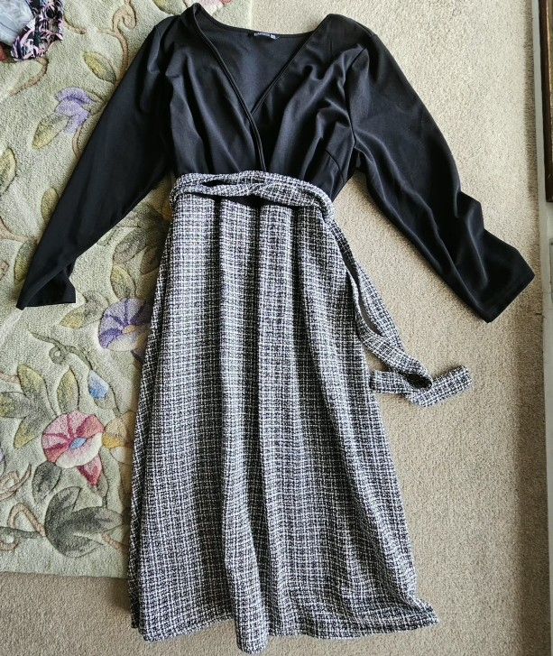 BUNDLE OF PLUS SIZE DRESSES