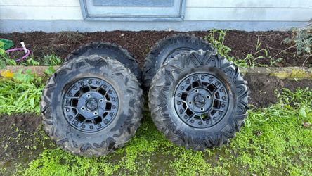14” Can Am Wheels And Tires.