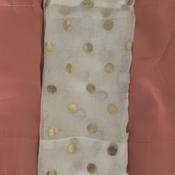 One Window Three Pieces Unique Balance 