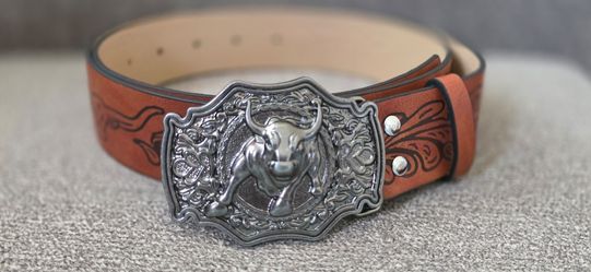 New bull steer western longhorn belt buckle and 46" brown PU leather belt buckle. Several available SHIPPING is AVAILABLE