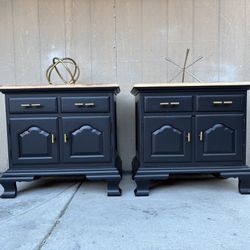 Gorgeous black & natural wood pair of nightstands  L29”