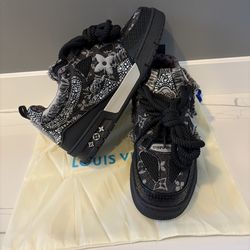 Lv Skate Sneakers 