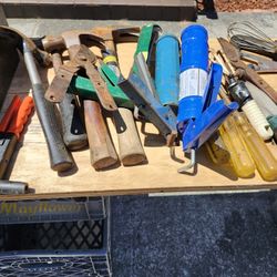 LOTS  OF TOOLS   FOR SALE
