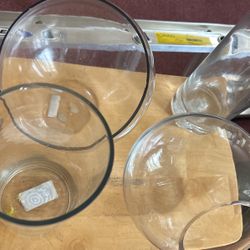 4 Different Sized Vases