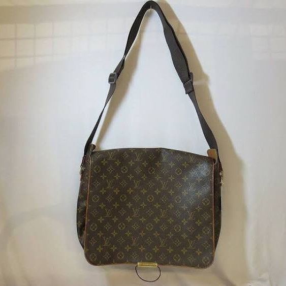 Louis Vuitton Bag for Sale in Troy, MI - OfferUp