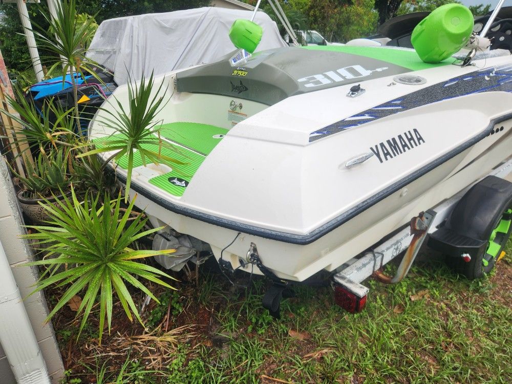 2000 Yamaha Xr1800