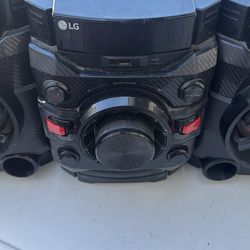 LG radio CM 4360 with Bluetooth