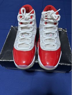 Jordan 11 Retro High Cherry 2022 Size 9