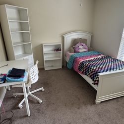 White Bedroom Set