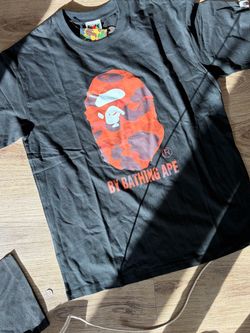 Black T shirt