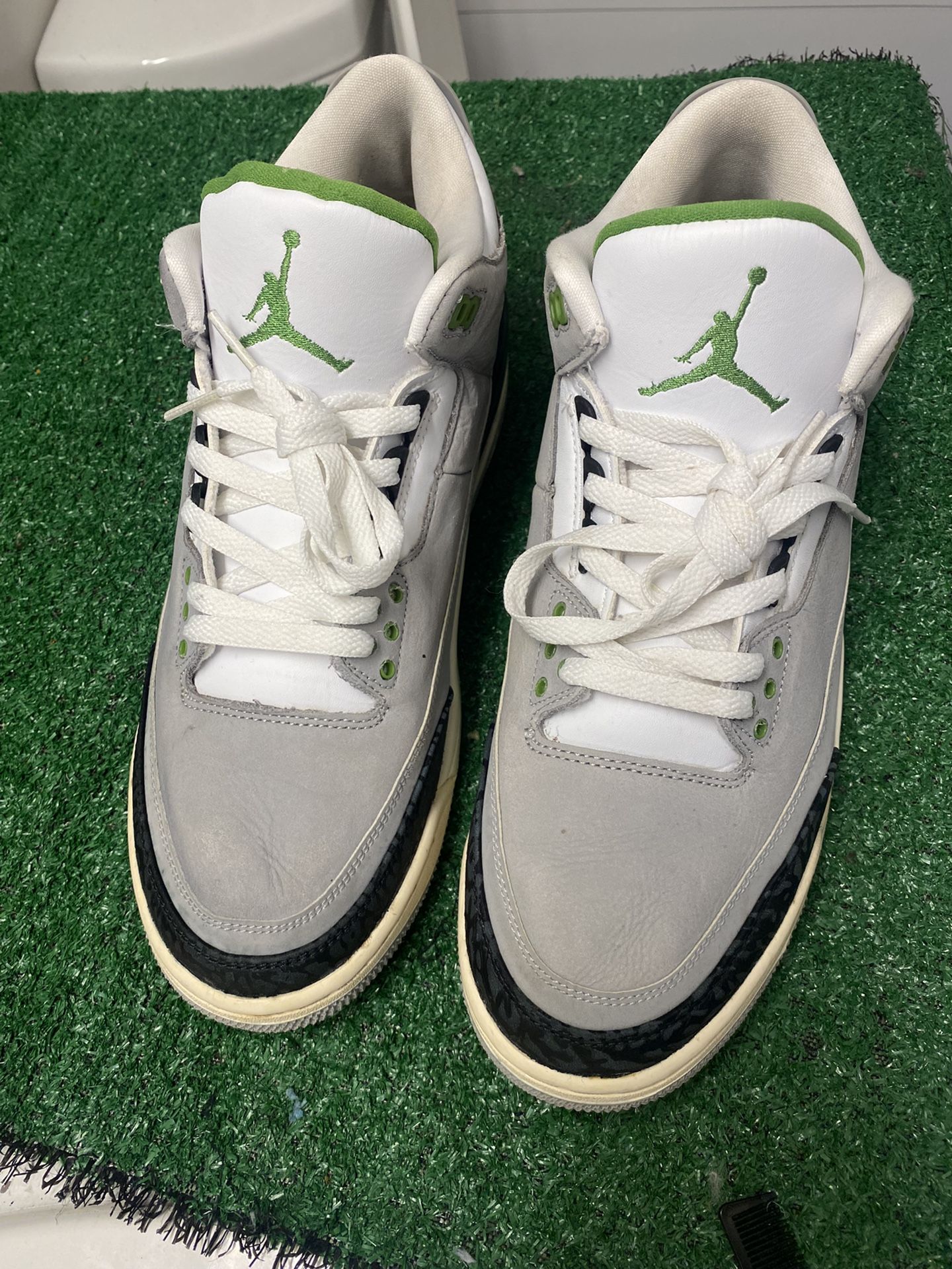 Jordan 3 “Chlorophy” Sz 11