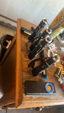 Rechargeable LED flashlights