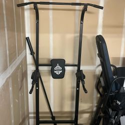 SPORTSROYALS Power Tower / Pull-Up Dip Station / Vertical Knee Raise (Captain’s Chair)