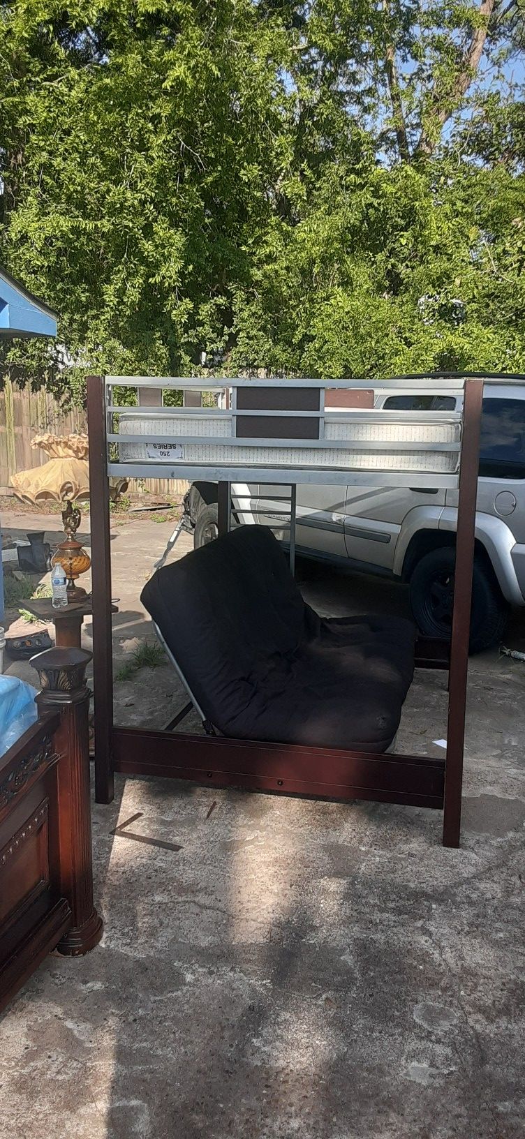 Metal bunk bed Full size