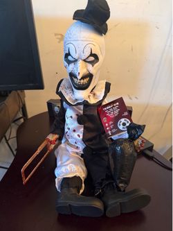 Terrifier doll animatronic