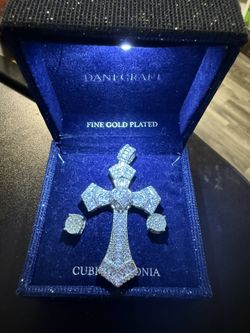GRA Certified Moissanite, Pendant And Earrings