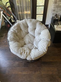 Circle chair