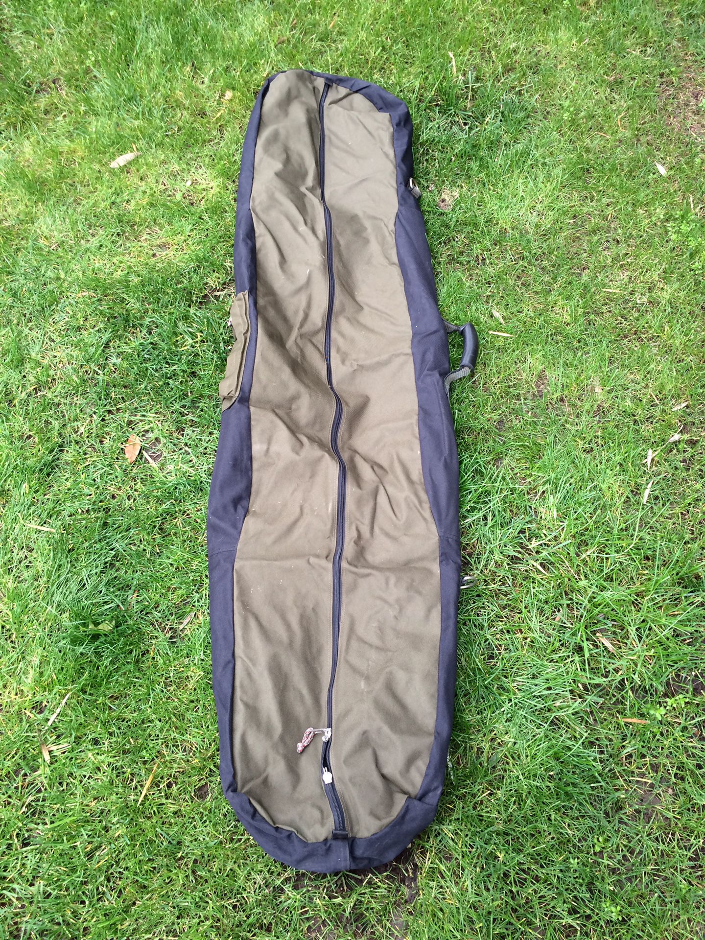 Athalon green & black snowboard bag approx. 160 cm.