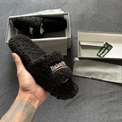 Balenci Slides Size 11.5/12