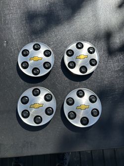 Chevrolet Hub Covers (2002-2007) & Mirror