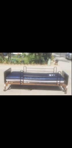 Electrical Hospital Bed