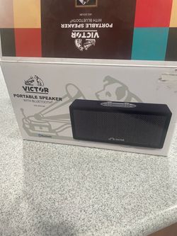 VICTOR portable speaker (with Bluetooth)
