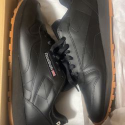 Black Reebok Classic Leather Shoes Size 10 