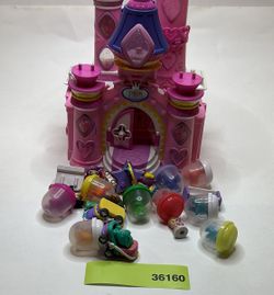 Squinkies Surprize Palace Playset with Figures