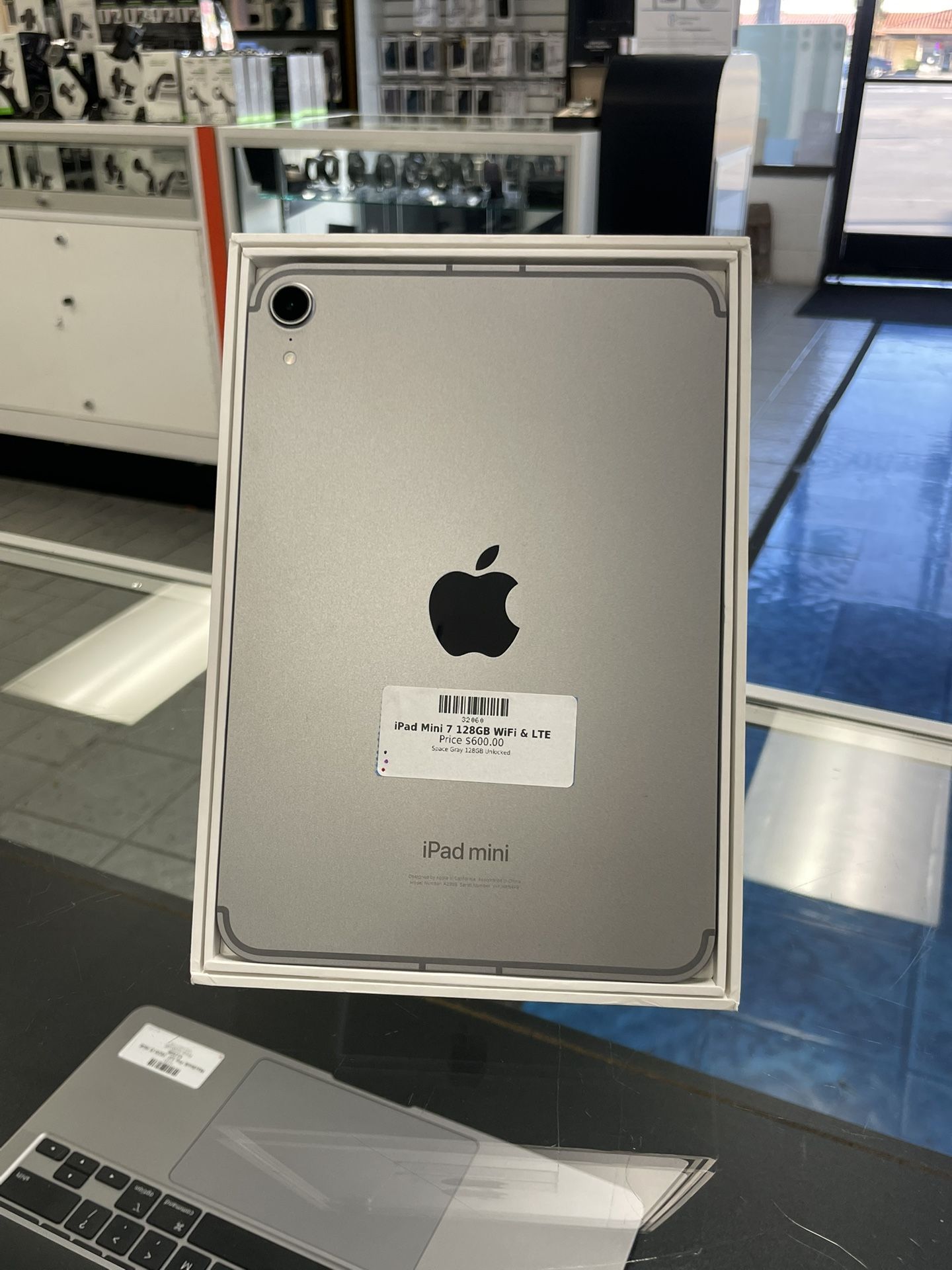 iPad Mini 7 128gb WiFi & LTE 