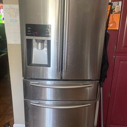 Samsung Refrigerator 