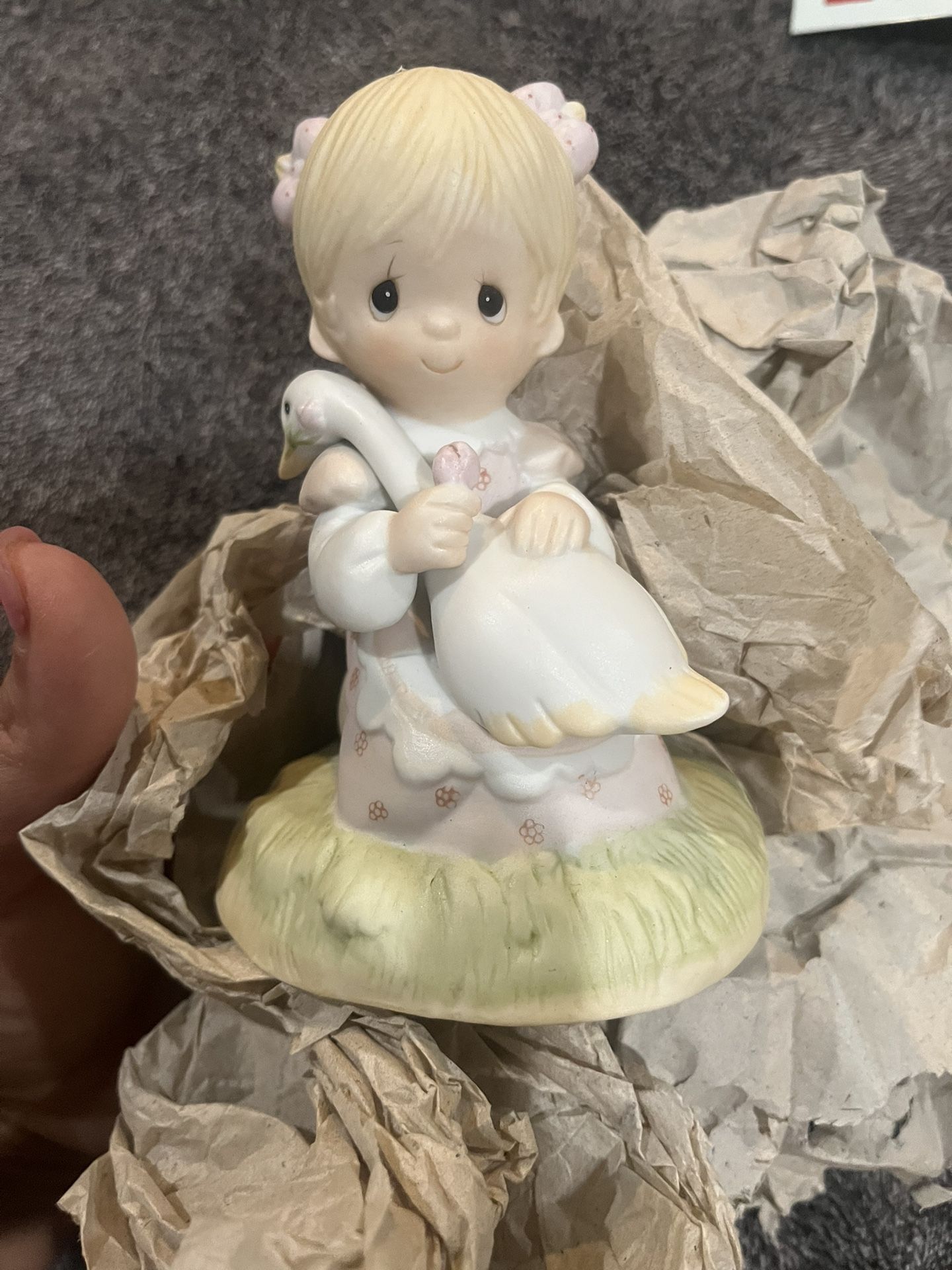 Precious Moments Figurines