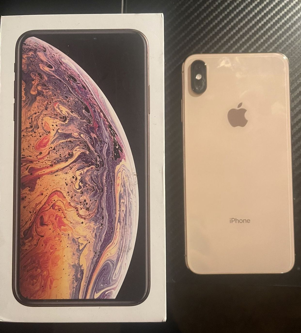 iPhone XS Max 256gb Factory Unlocked Excellent Condition, Can Be Used Any Carries , Any Where , Firm On Price.