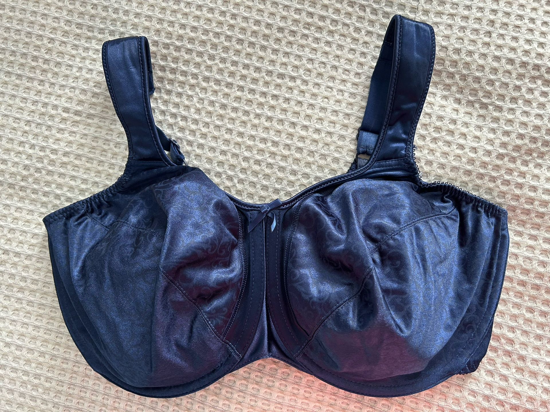 BALI Navy Bra