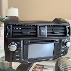 2017 OEM Toyota 4Runner Headunit