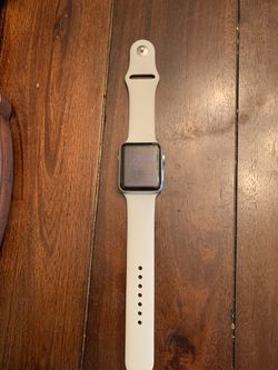 Apple Watch Series 2 42mm Broken
