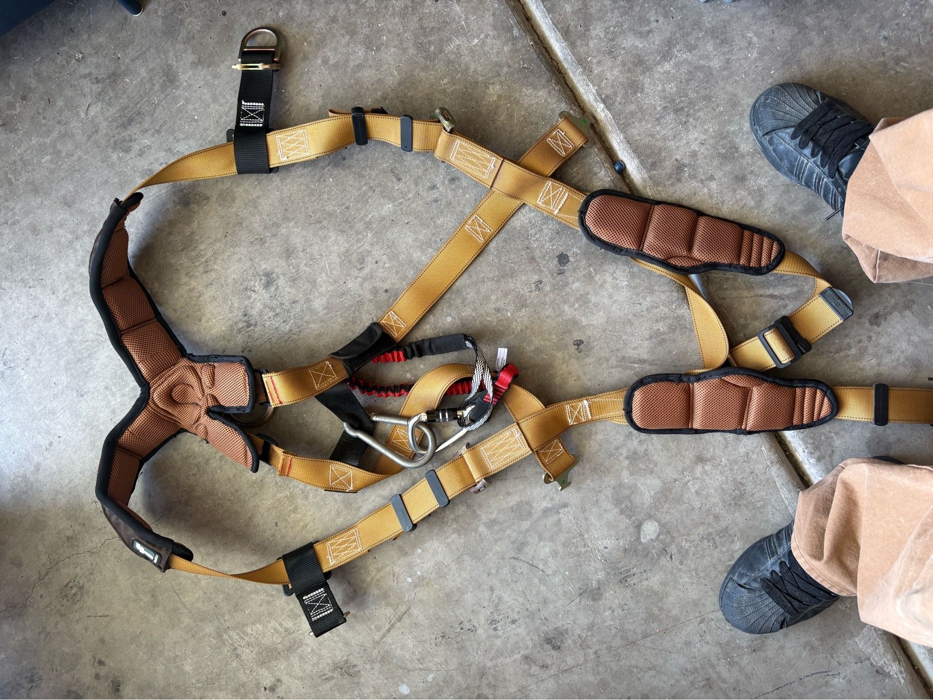 Fall tech harness for Sale in North Las Vegas, NV - OfferUp