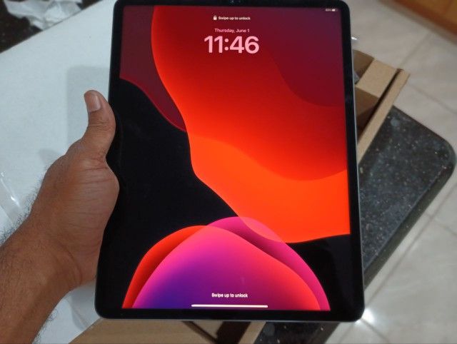 iPad Pro 5th Gen 128gb 12.9" Screen WiFi Only