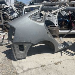 Prius 2004-2009 Right Quarter