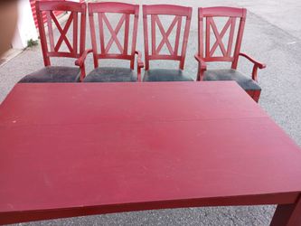 Table And Chairs $175