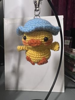 Crochet baby chick keychain