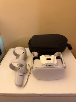 Meta Quest 2 VR Headset + Case & Fan