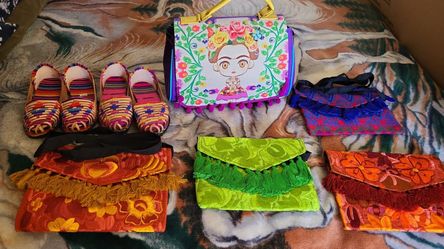 Carteras Artesanales Y Huaraches