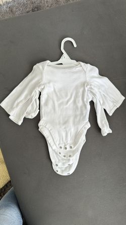 Newborn Bodysuits 