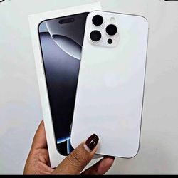 iPhone 16 Pro Max 5G Unlocked ( Apple Warranty) 