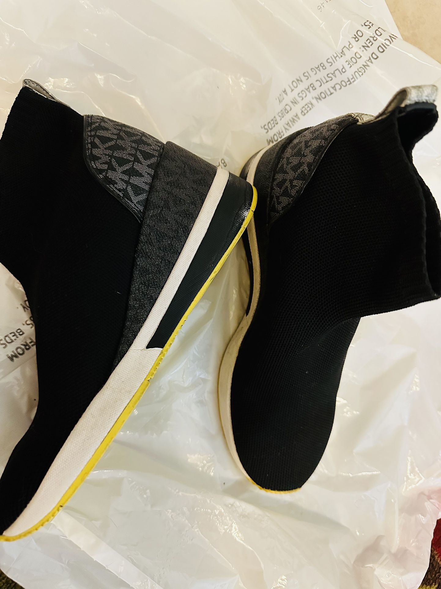 Michael Kors High Top Sock Sneaker 
